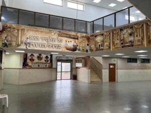 הרושם הראשון של ההורים מתחיל במסדרון